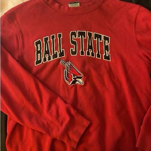 vintage college crew neck has gained value - Picture 1 of 1